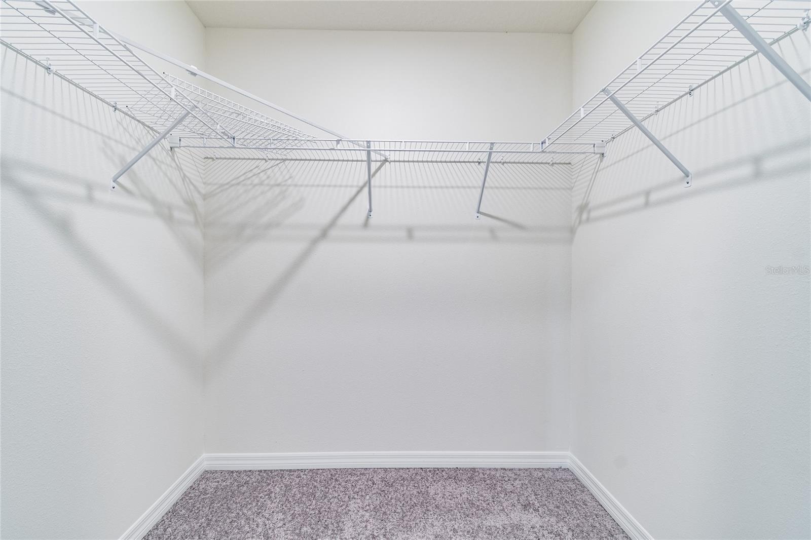 BROOKSIDE ESTATES - Residential Lease