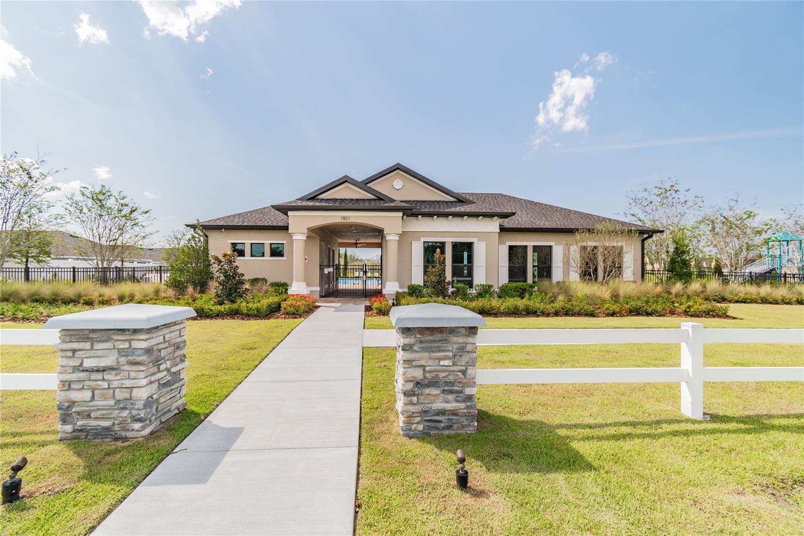 BROOKSIDE ESTATES - Residential Lease