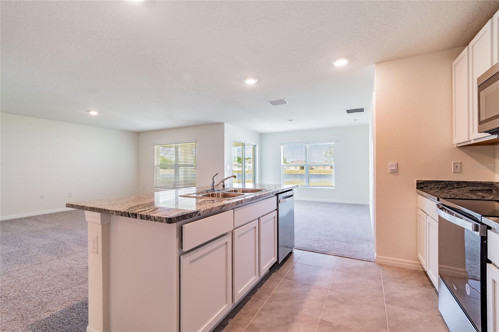 BROOKSIDE ESTATES - Residential Lease