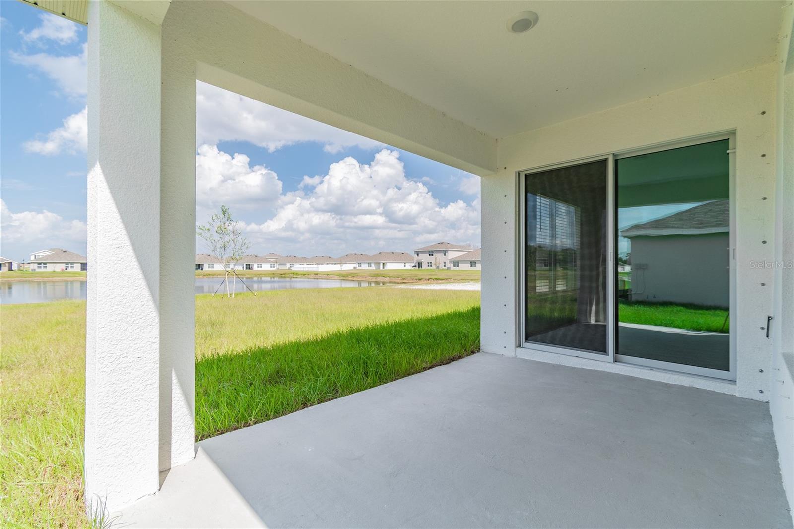 BROOKSIDE ESTATES - Residential Lease