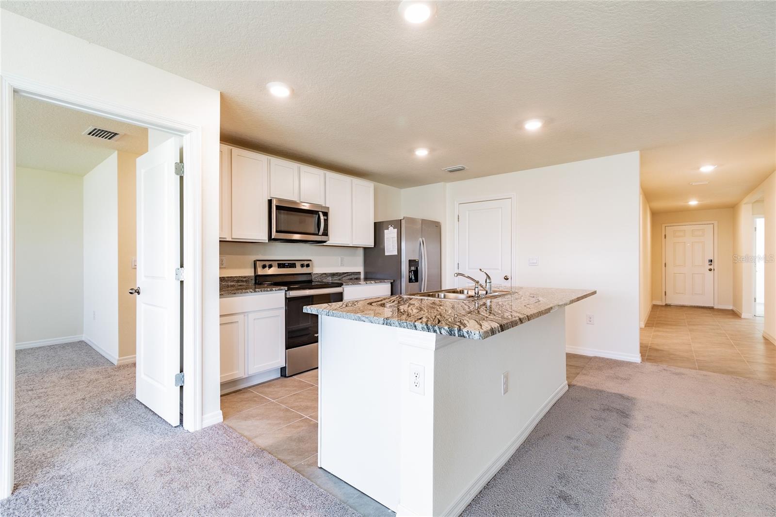 BROOKSIDE ESTATES - Residential Lease