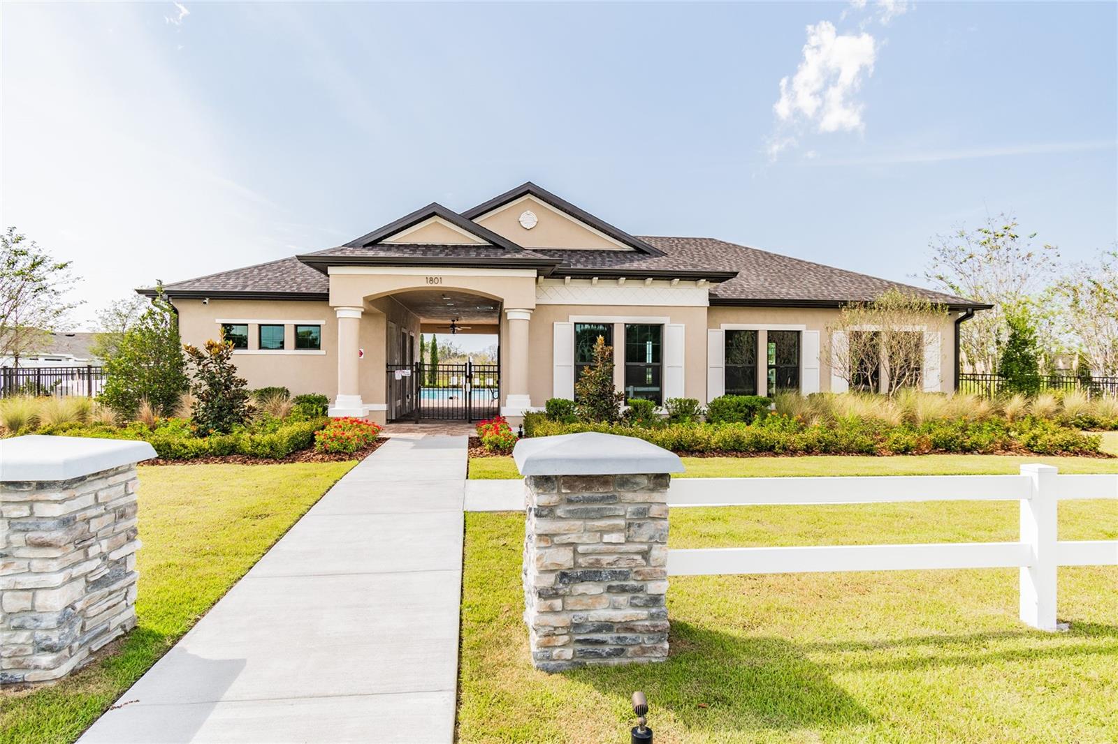 BROOKSIDE ESTATES - Residential Lease