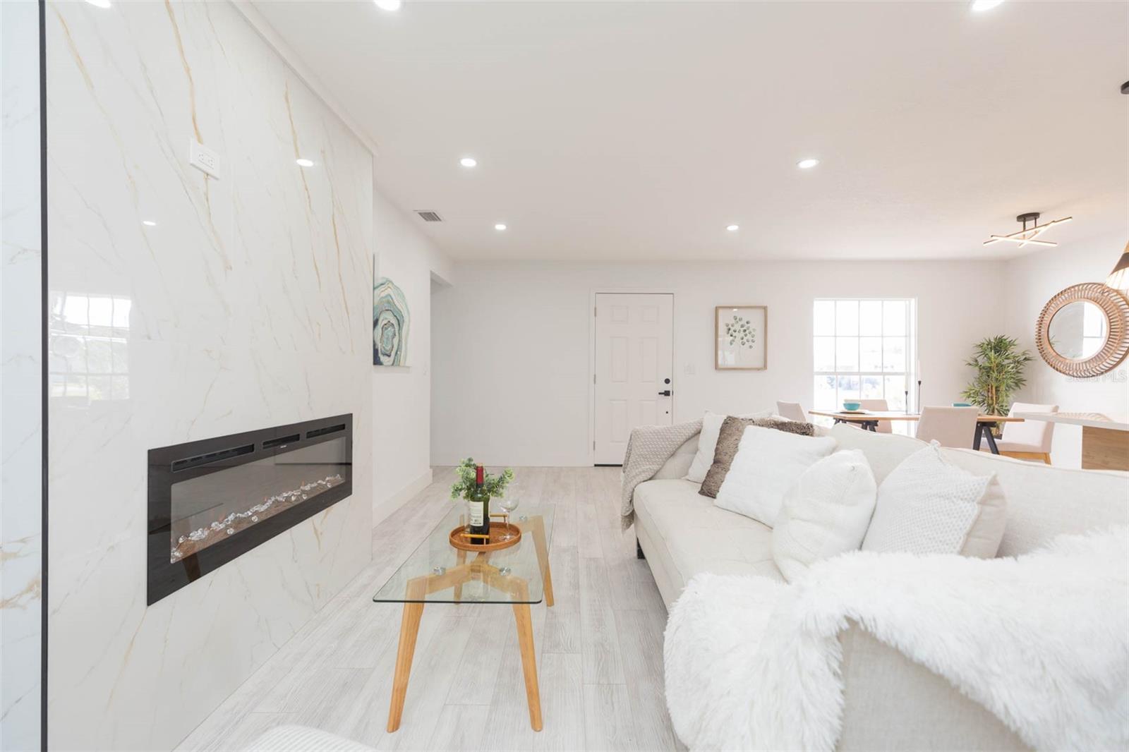 BAY CREST PARK UNIT 04 - Residential