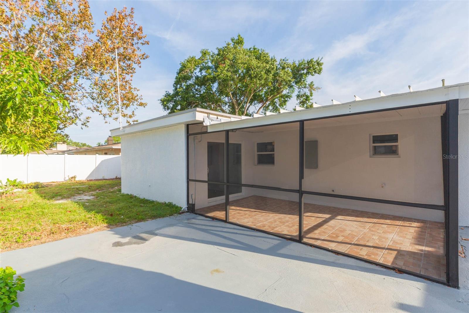 BAY CREST PARK UNIT 04 - Residential