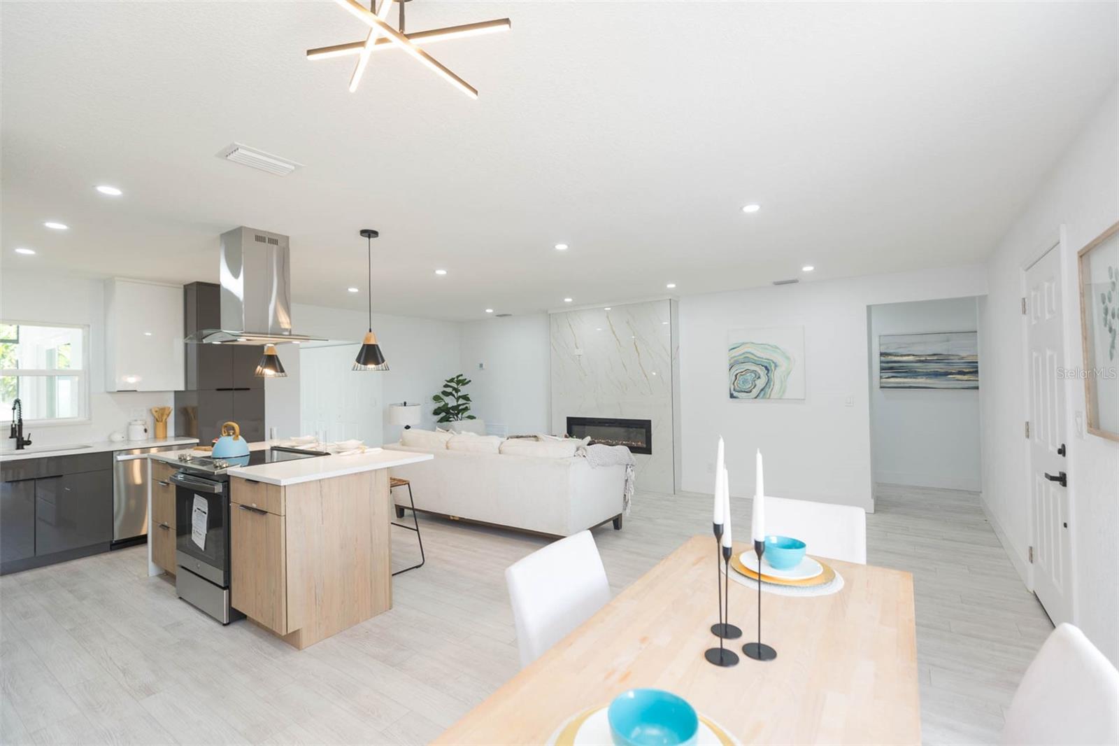 BAY CREST PARK UNIT 04 - Residential