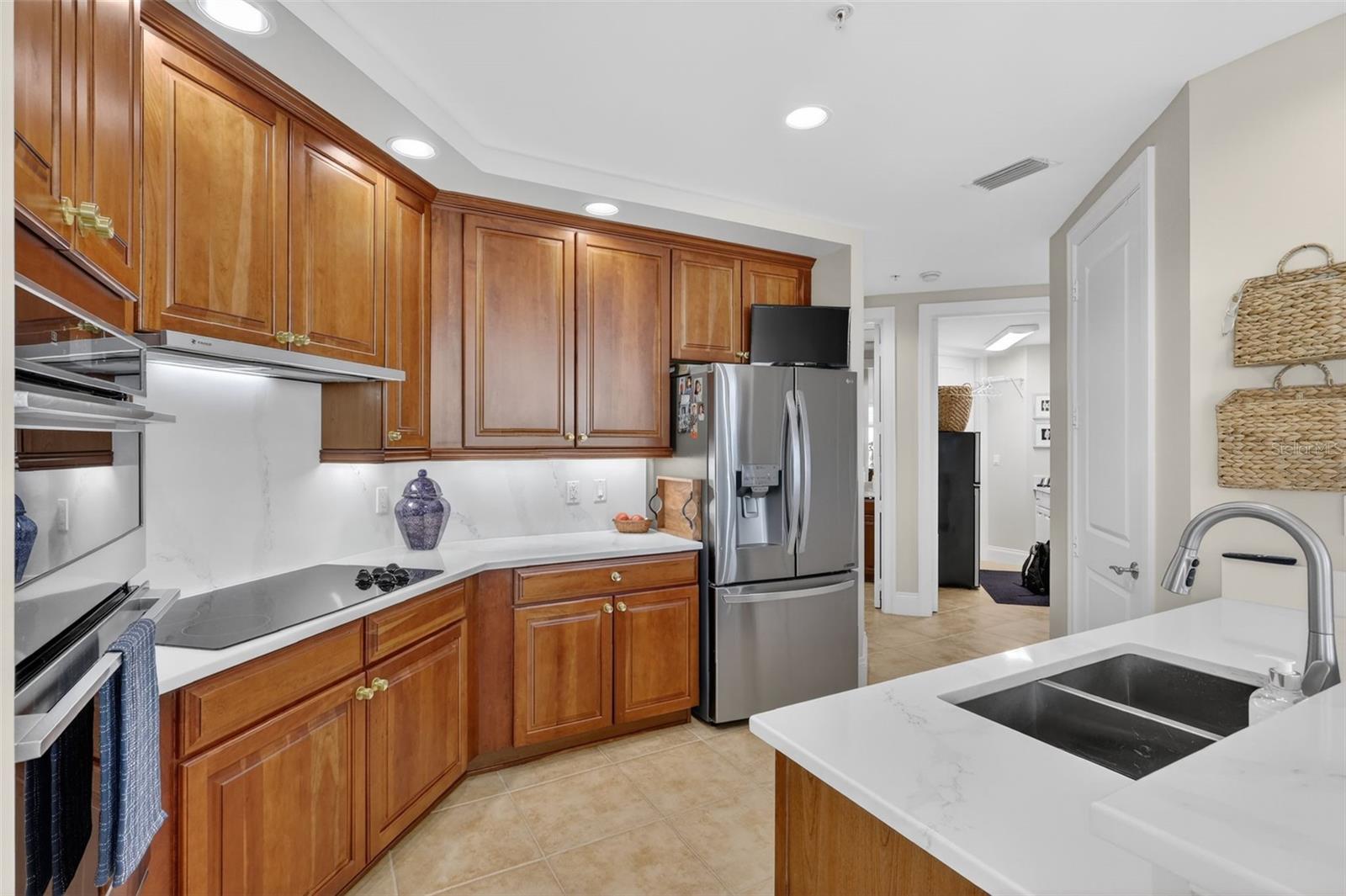 BEL MARE PH I - Residential