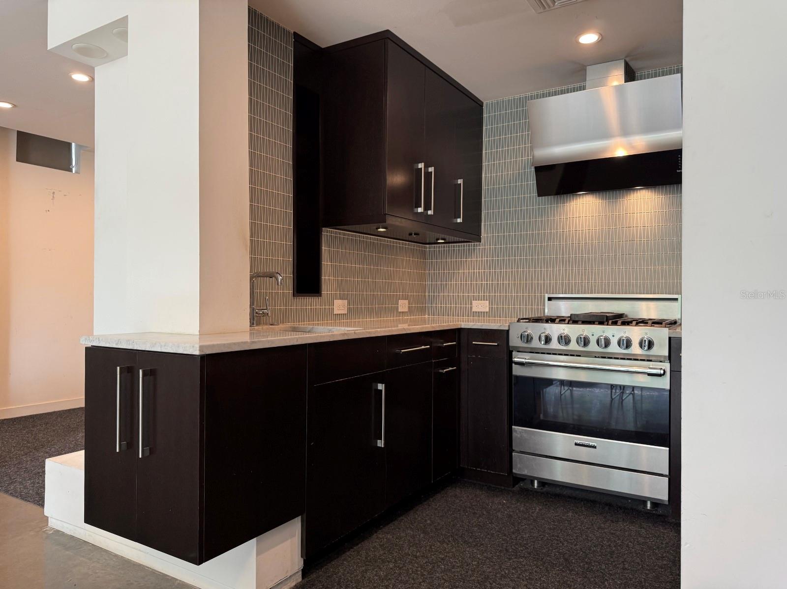 VICTORY LOFTS A CONDO - Commercial Sale
