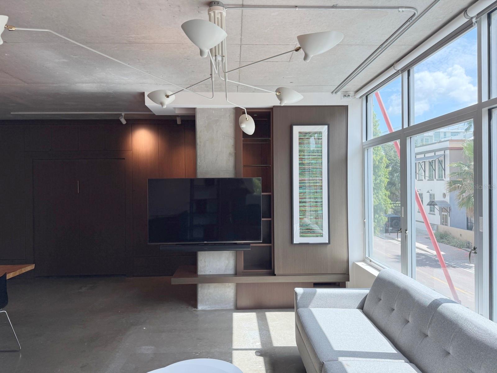 VICTORY LOFTS A CONDO - Commercial Sale
