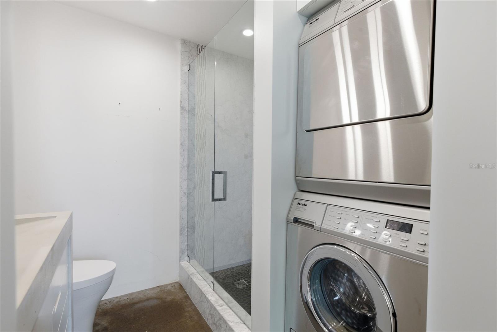 VICTORY LOFTS A CONDO - Commercial Sale