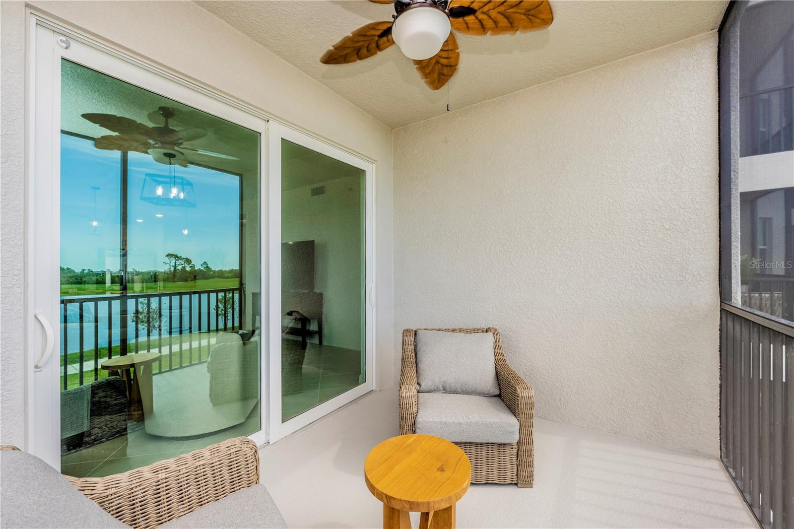 WELLEN PARK GOLF & COUNTRY CLUB - Residential Lease