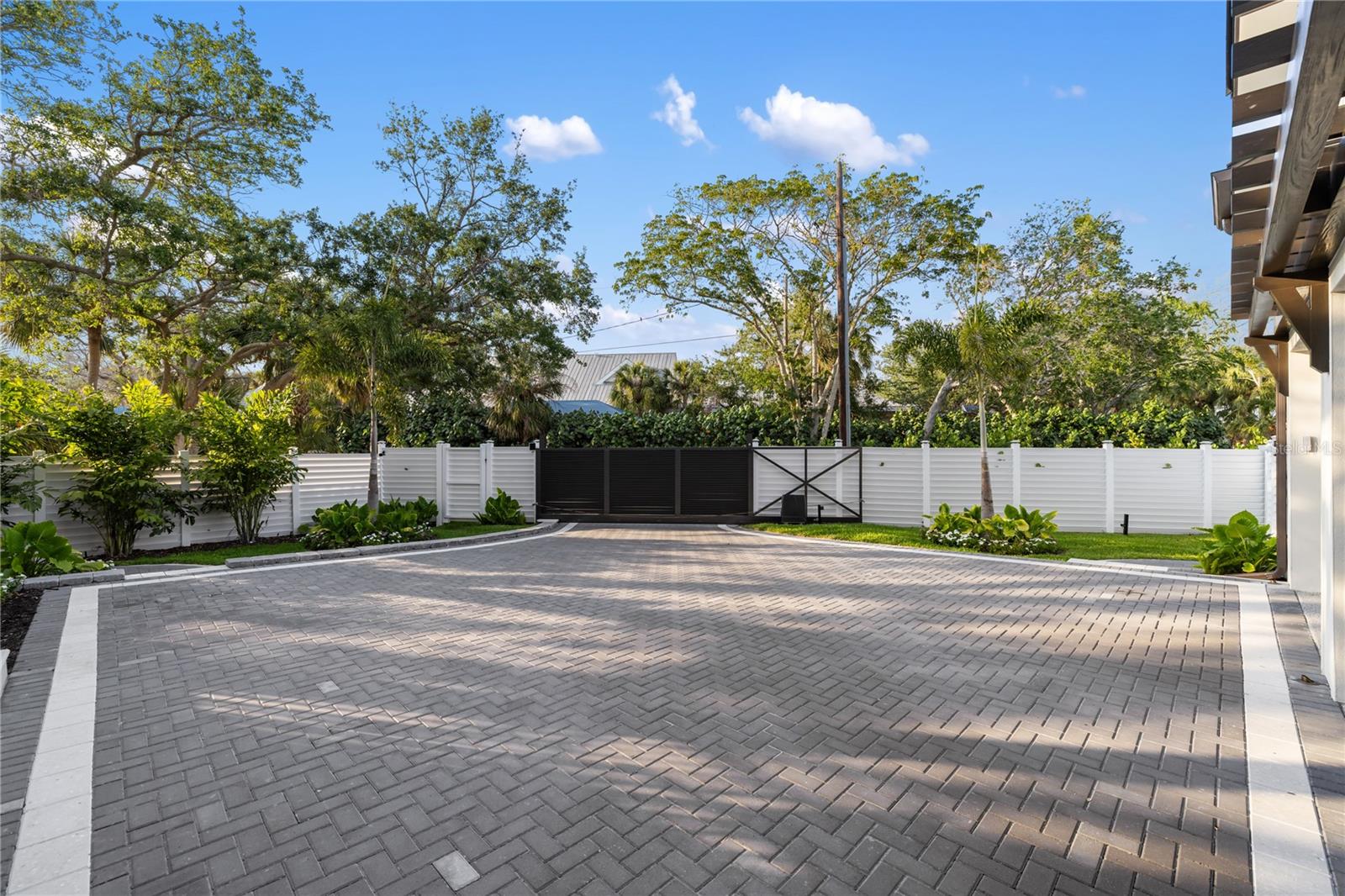 OCEAN BEACH REP - Residential