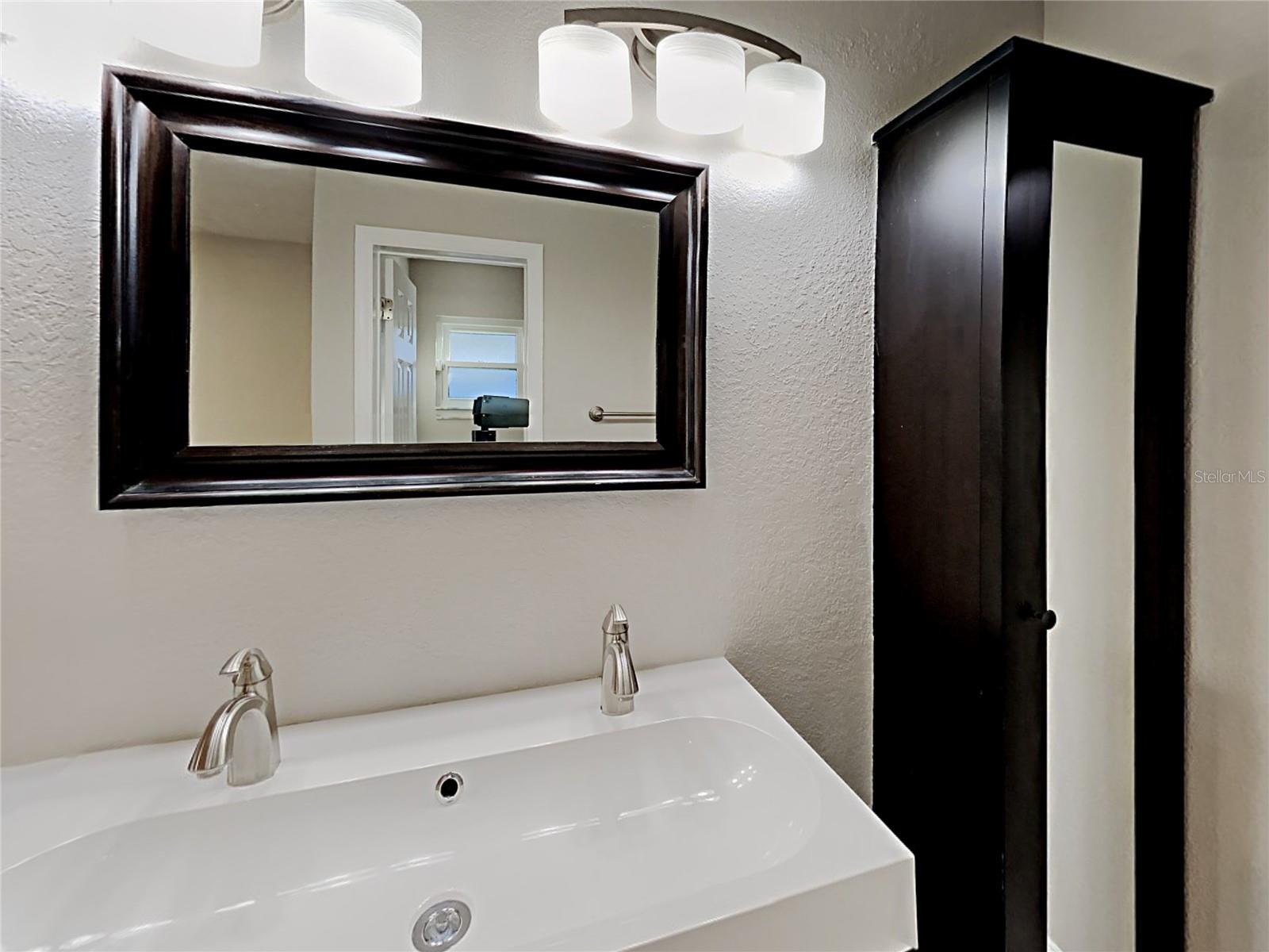 COUNTRY CREEK THE TRAILS AT - Residential