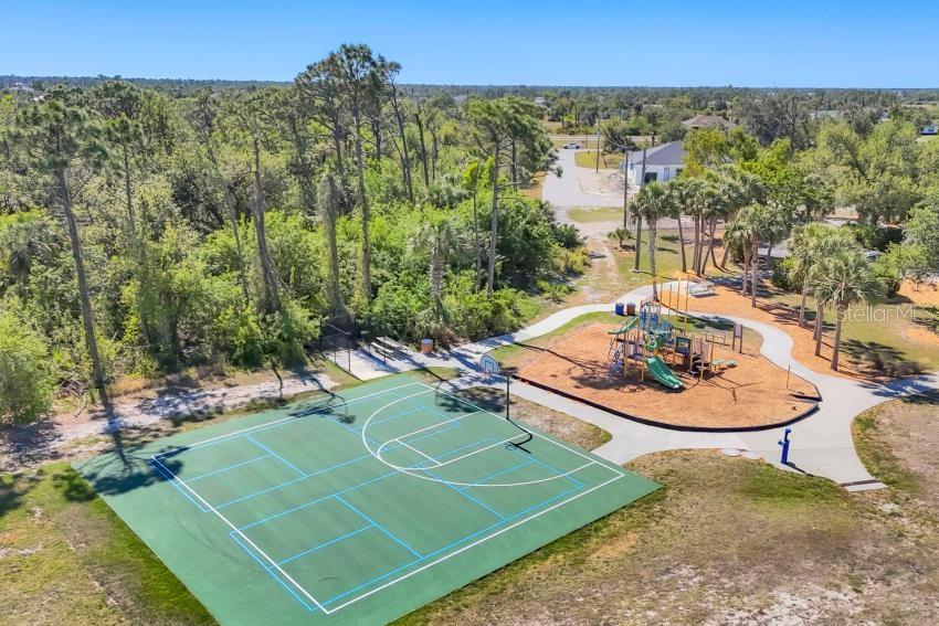 PORT CHARLOTTE SEC 093 - Land
