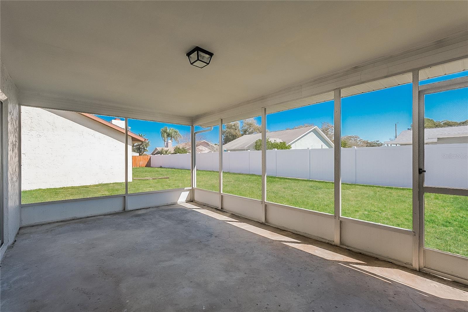 WOOD TRAIL VILLAGE - Residential Lease