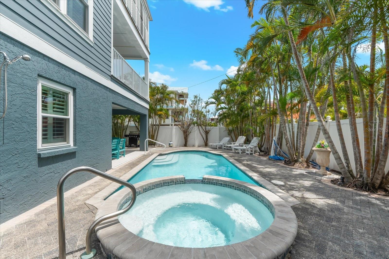 ILEXHURST - Residential