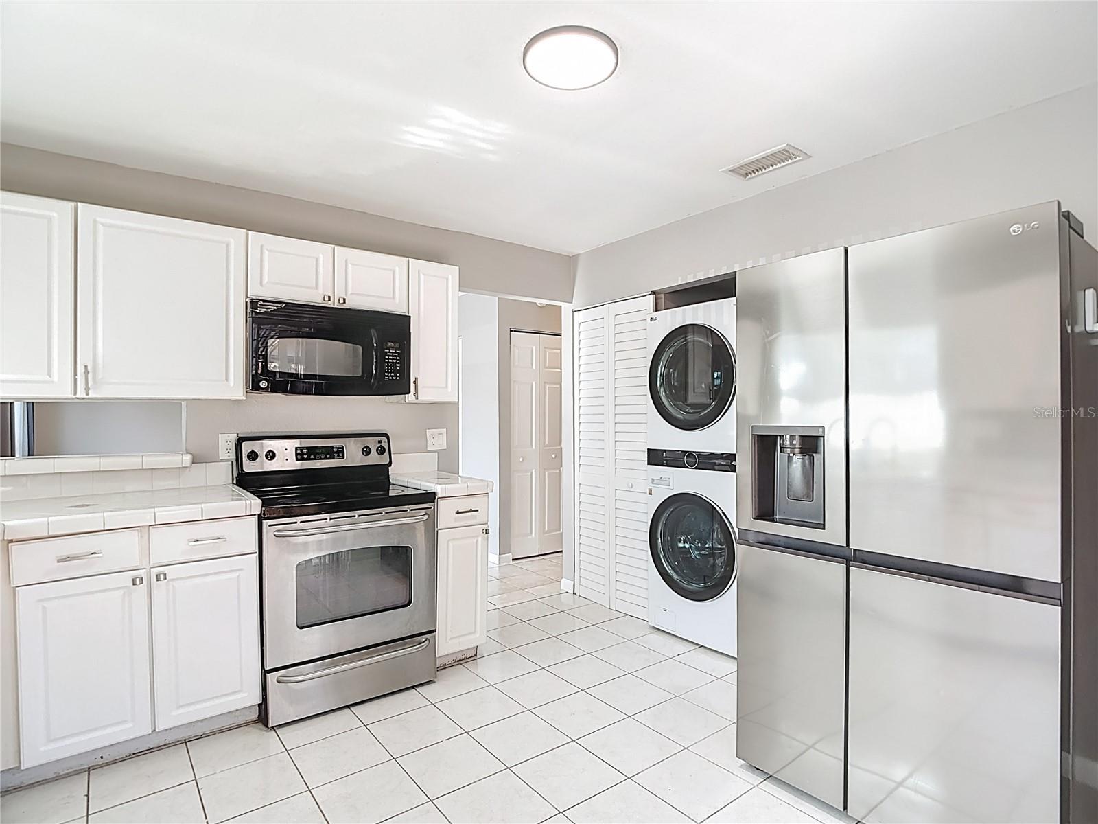 SPRINGWOOD VILLAGE - Residential