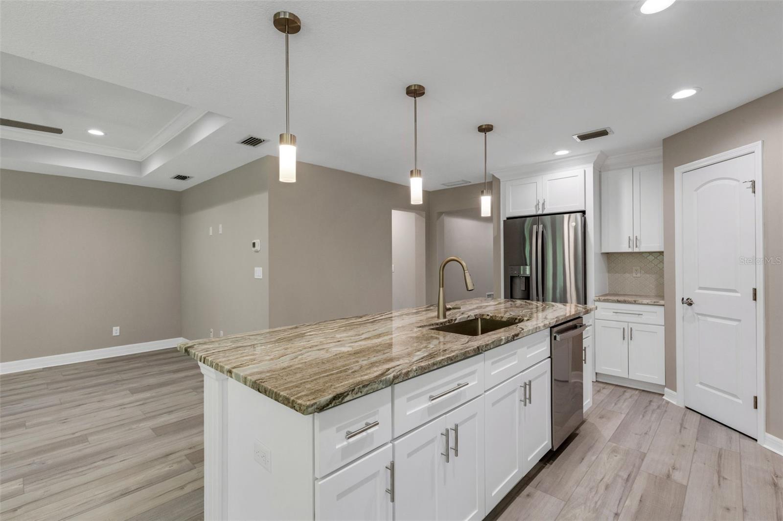 BAY VISTA BLVD ADD 03 - Residential