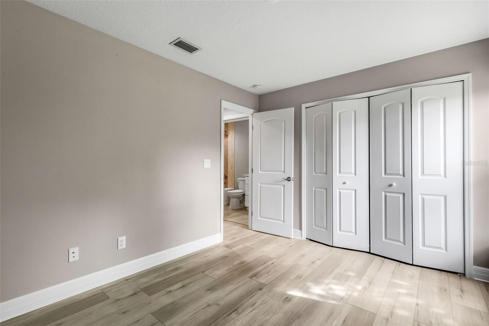 BAY VISTA BLVD ADD 03 - Residential