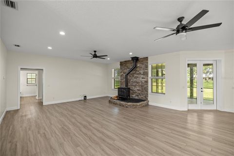 Tiny photo for 4750 SE 216th Avenue, Morriston, FL 32668 (MLS # OM704100)