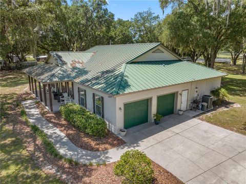 Tiny photo for 4750 SE 216th Avenue, Morriston, FL 32668 (MLS # OM704100)