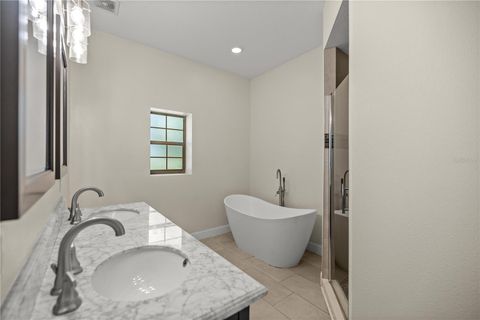 Tiny photo for 4750 SE 216th Avenue, Morriston, FL 32668 (MLS # OM704100)