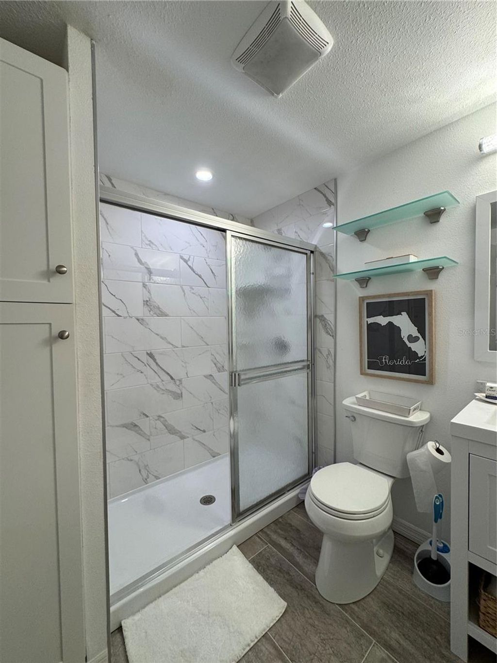 Photo of 3130 Bourbon St, Englewood, FL 34224 (MLS # A4669854)