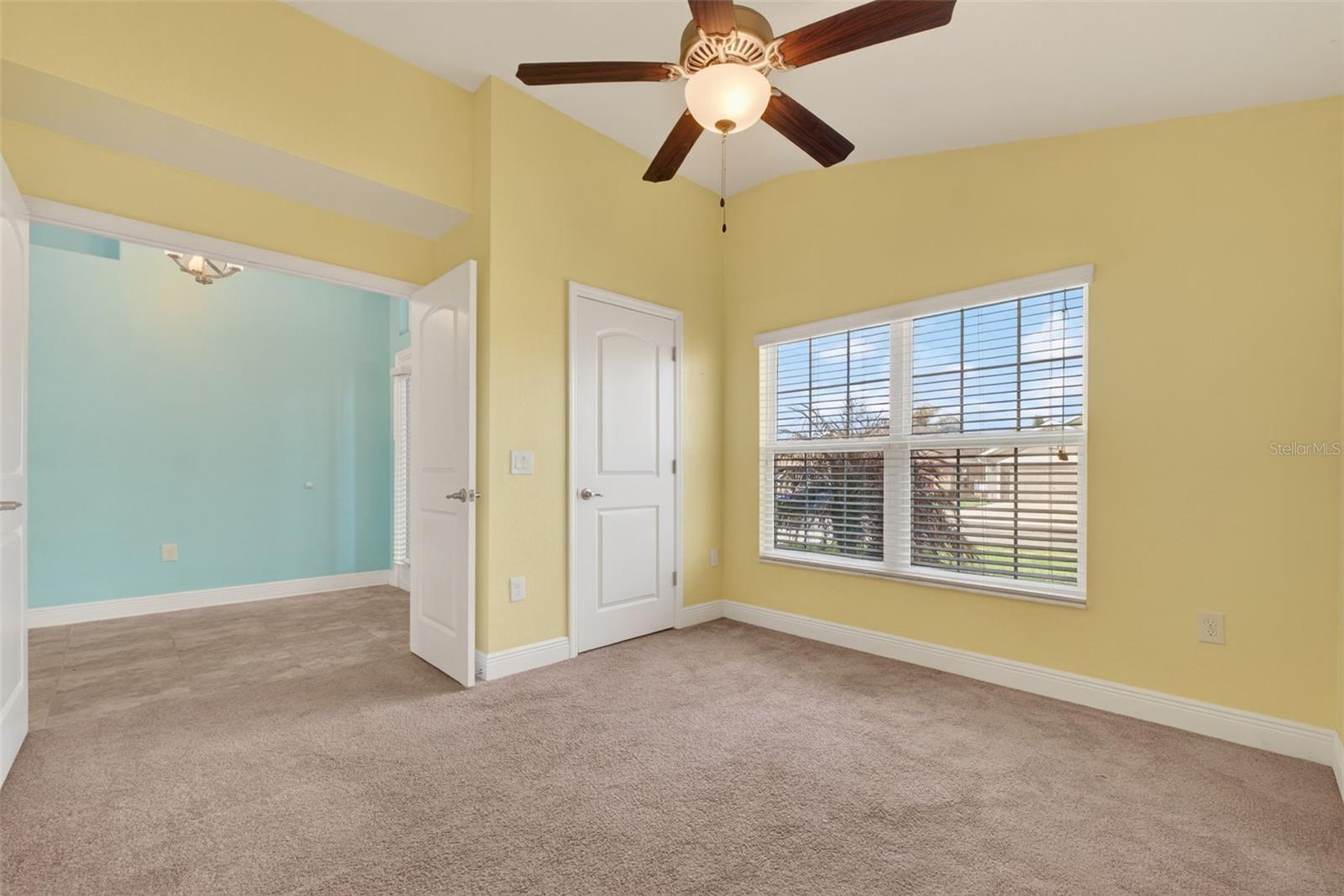 RIDGE/HLND MDWS - Residential