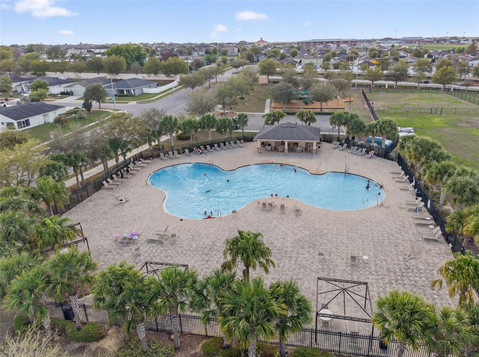 RIDGE/HLND MDWS - Residential