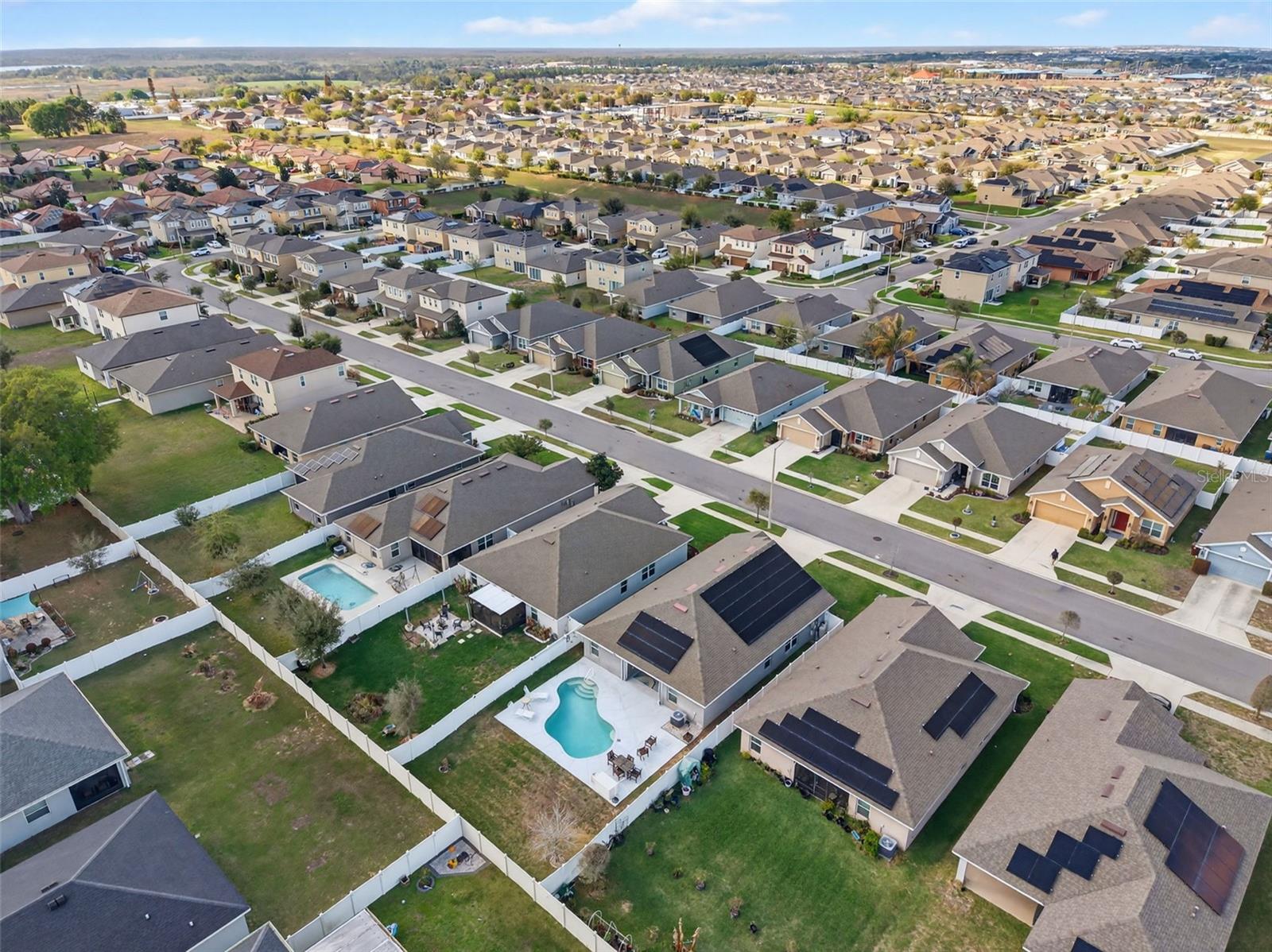 RIDGE/HLND MDWS - Residential