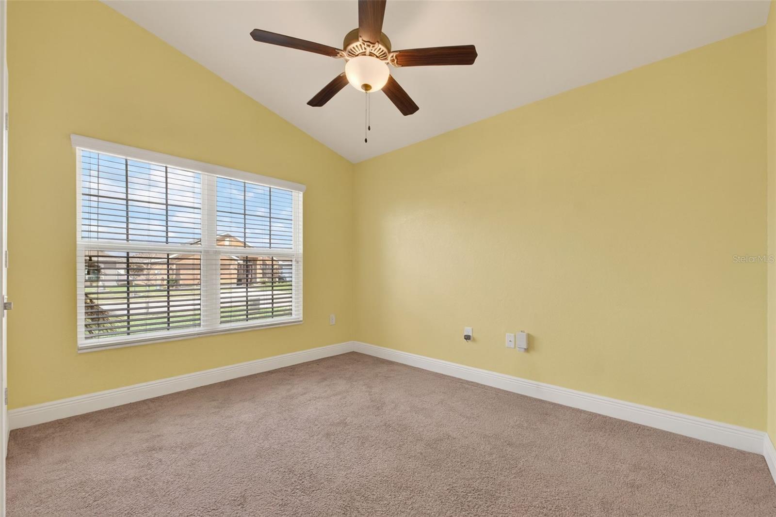 RIDGE/HLND MDWS - Residential