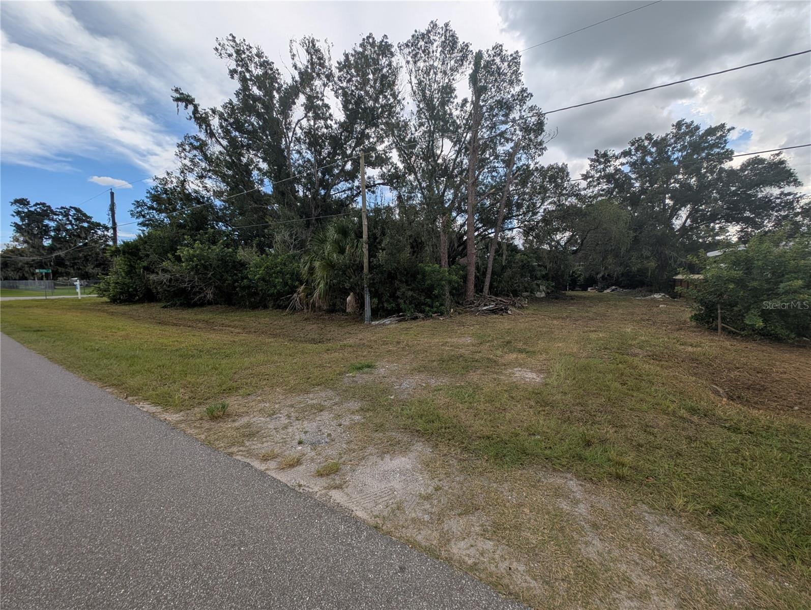12111 GLENSHIRE DRIVE