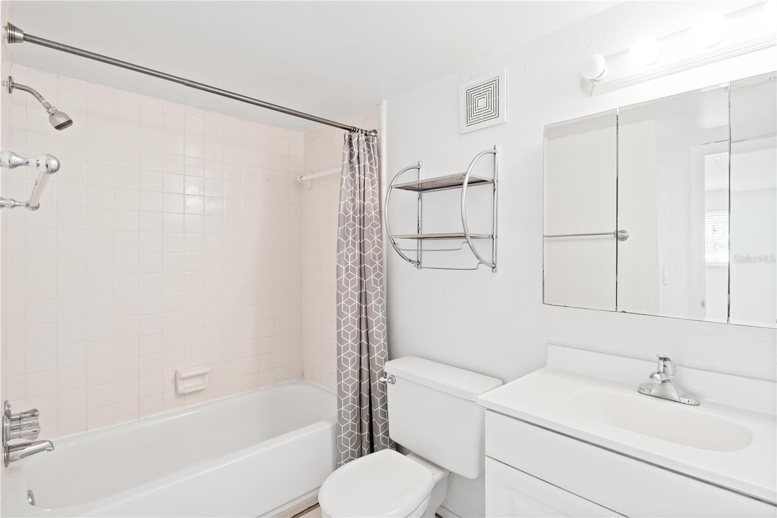 DESTINY SPGS CONDO - Residential Lease