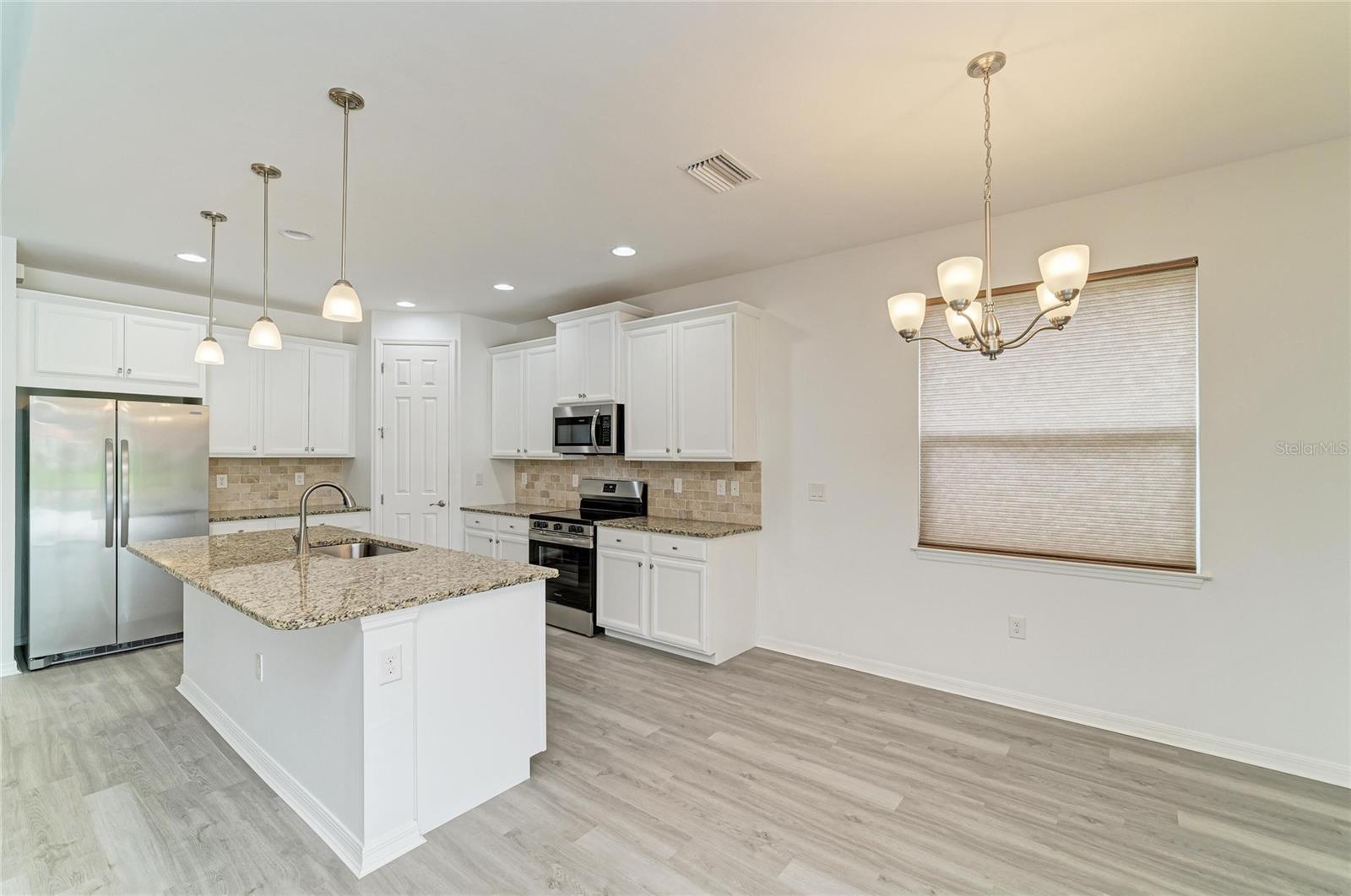 CARIBBEAN VILLAGE - Residential