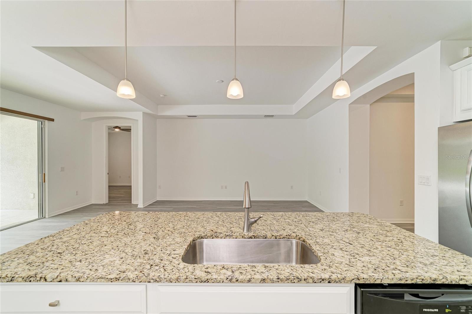 CARIBBEAN VILLAGE - Residential