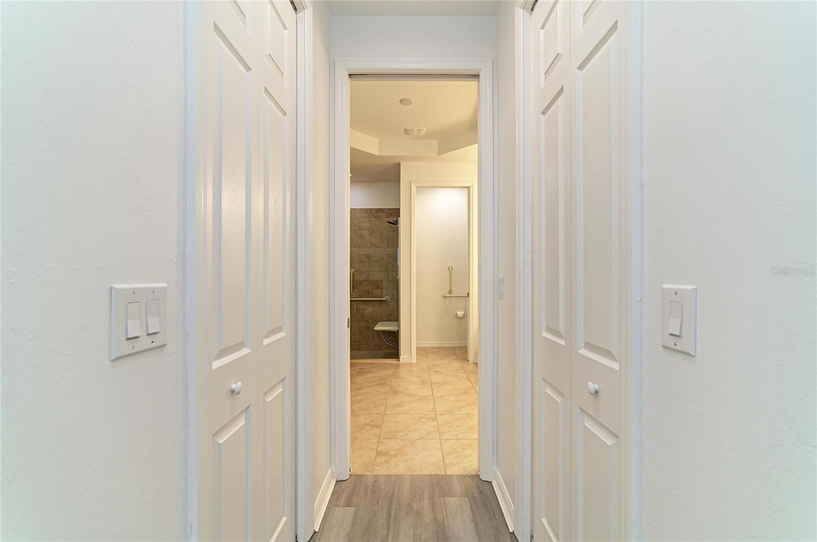 CARIBBEAN VILLAGE - Residential