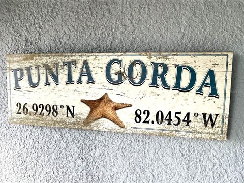 A home in PUNTA GORDA