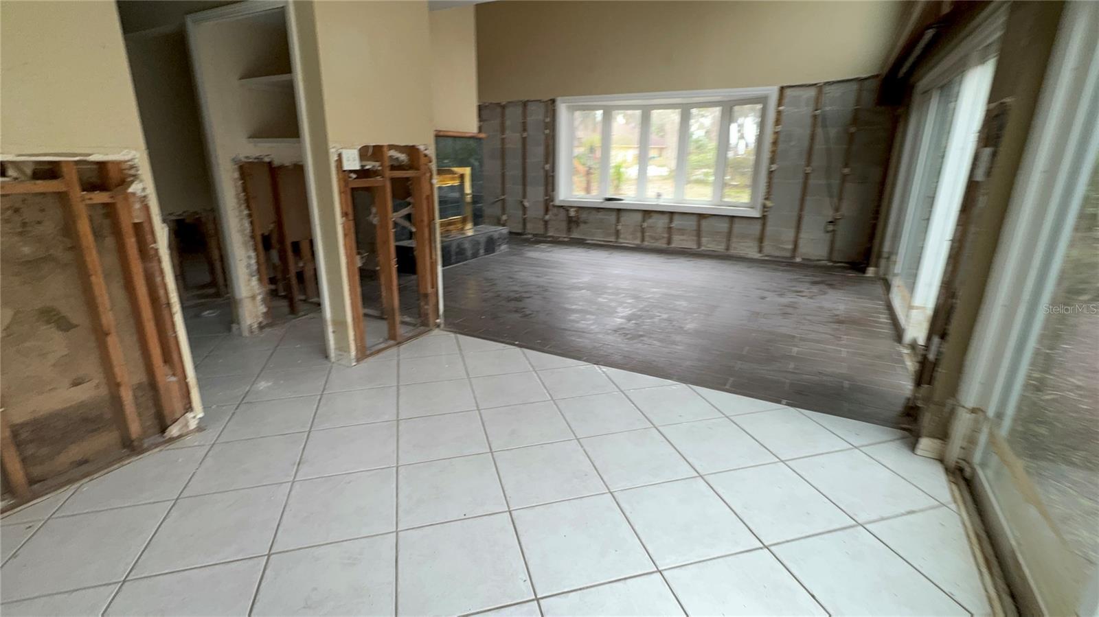 1450 WARRIOR TRAIL