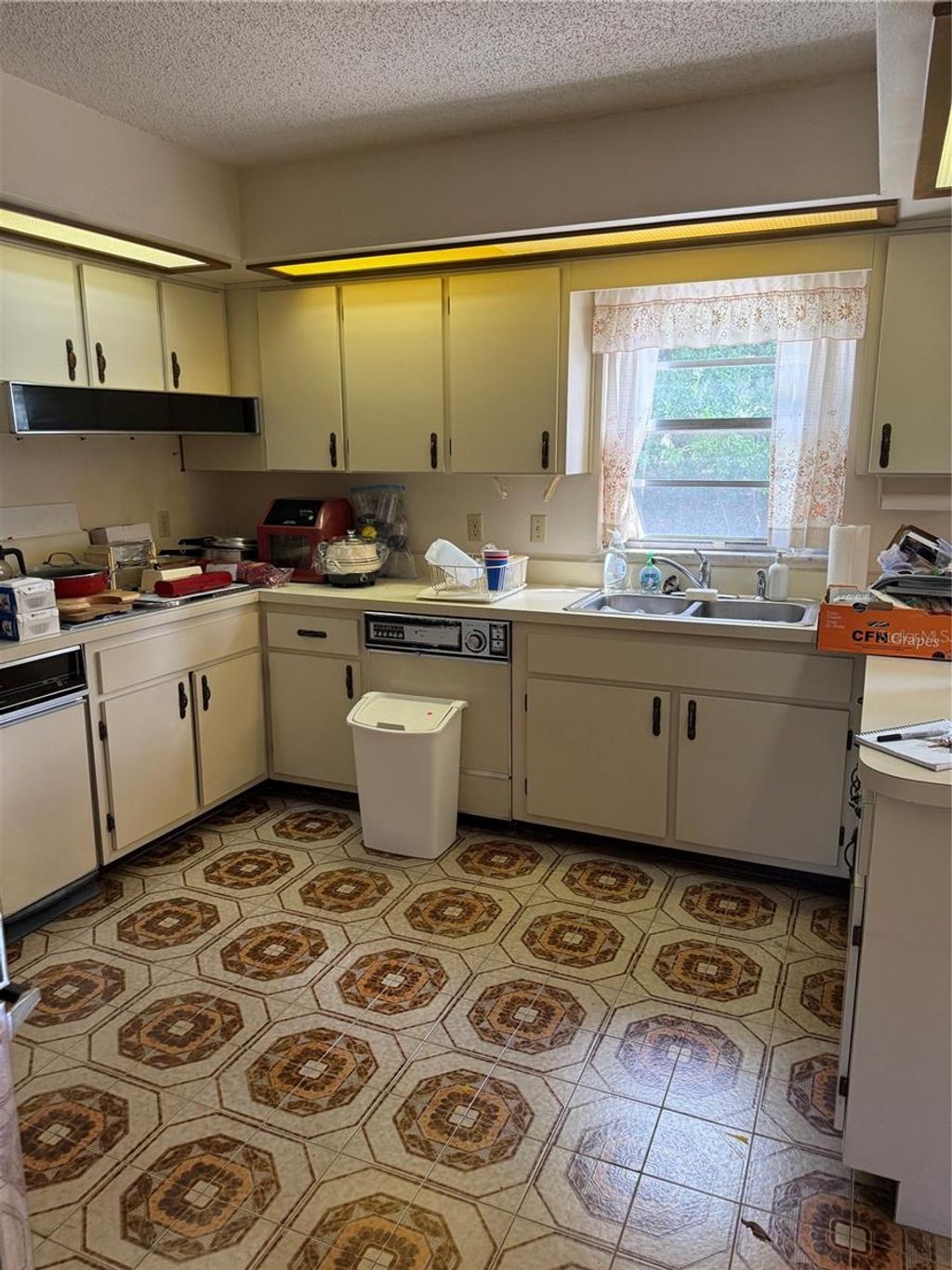 Photo of 620 Stallion Court, Winter Springs, FL 32708 (MLS # O6395164)