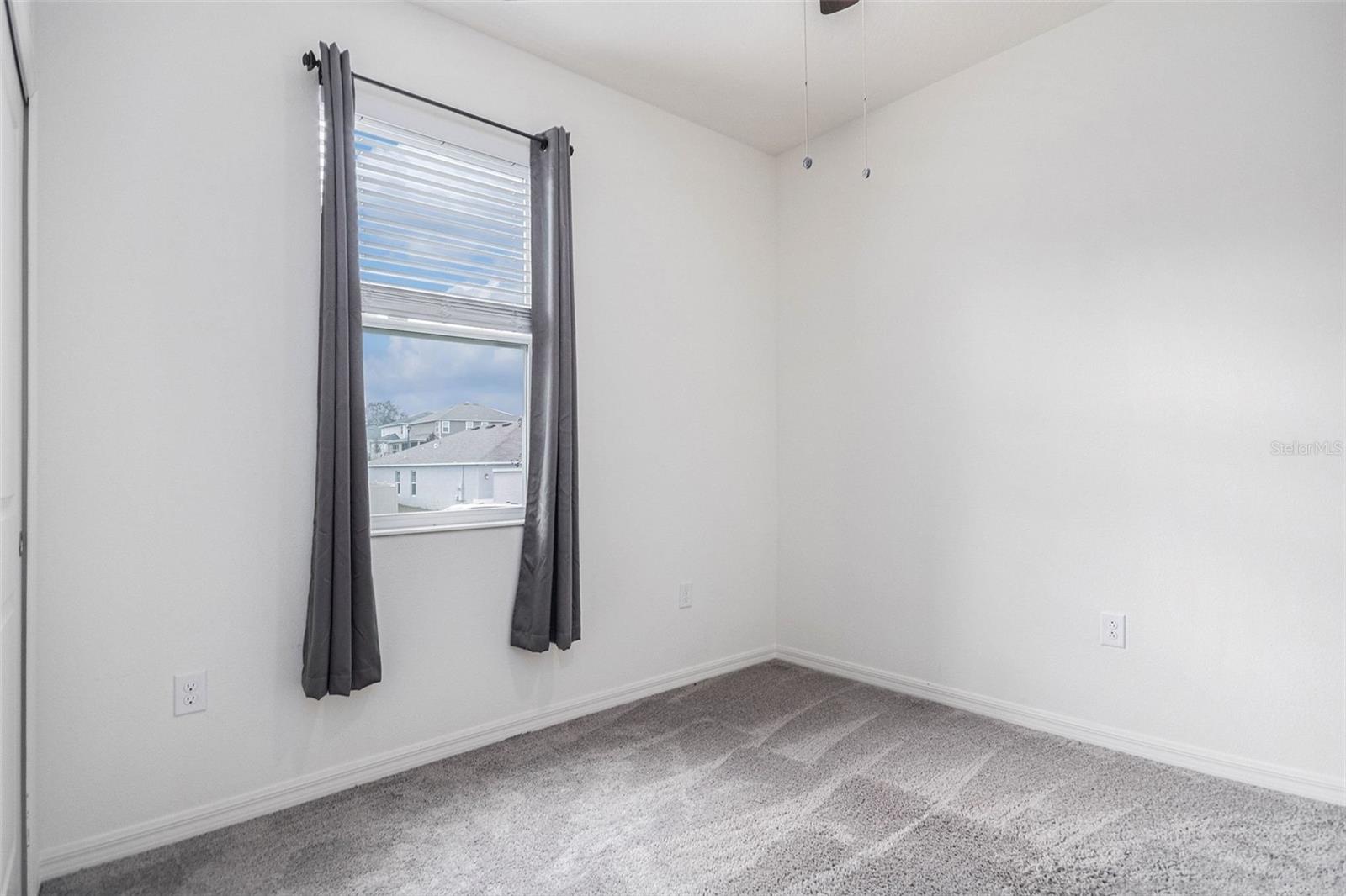 THE RESERVE AT LAKE RIDGE - Residential