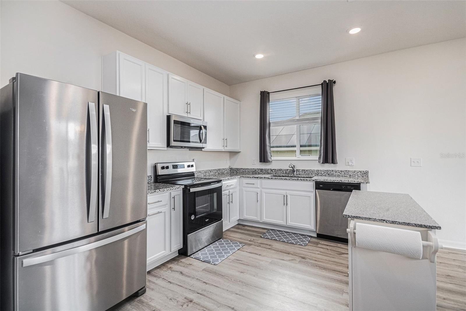 THE RESERVE AT LAKE RIDGE - Residential