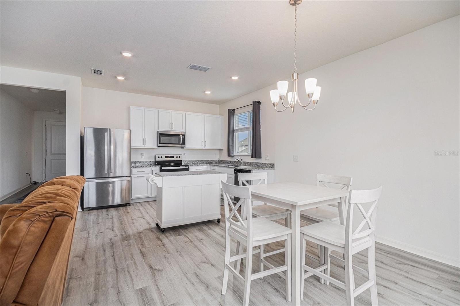 THE RESERVE AT LAKE RIDGE - Residential