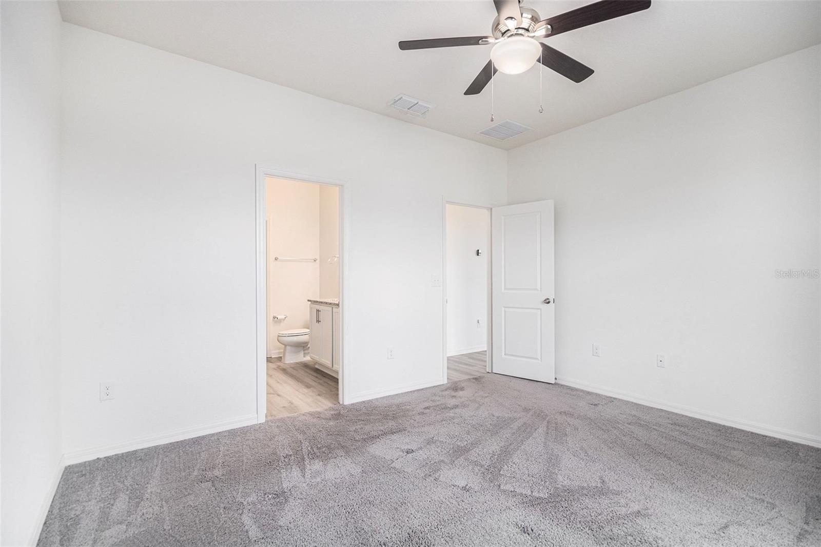 THE RESERVE AT LAKE RIDGE - Residential