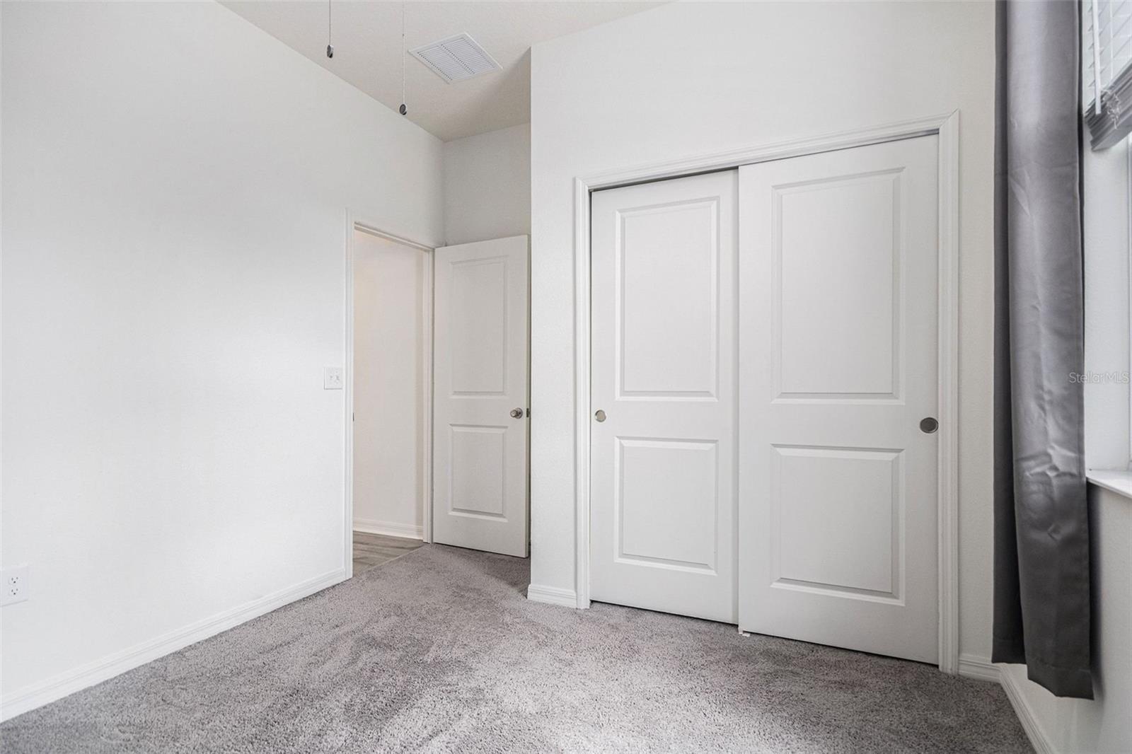 THE RESERVE AT LAKE RIDGE - Residential