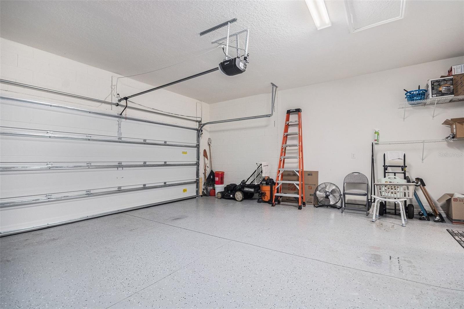 THE RESERVE AT LAKE RIDGE - Residential