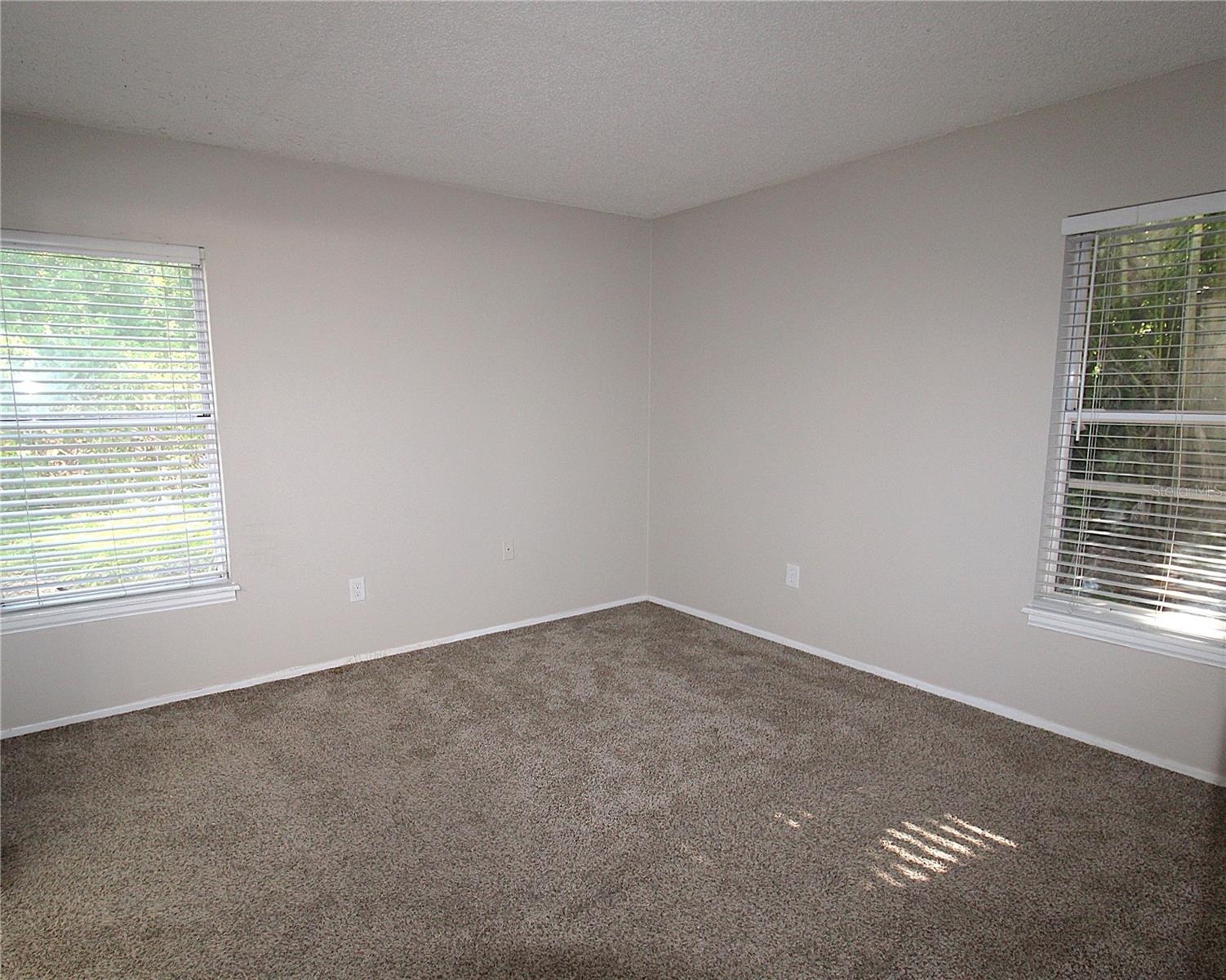 GLENBROOKE - Residential Lease