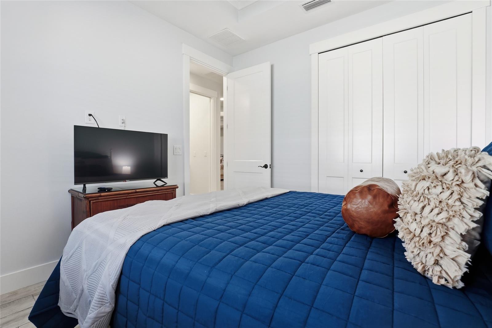 PUNTA GORDA ISLES SEC 16 - Residential Lease