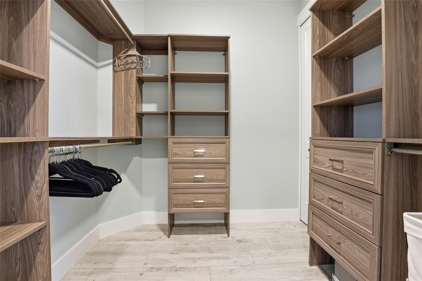 PUNTA GORDA ISLES SEC 16 - Residential Lease