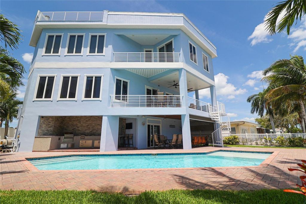 Photo of 11105 5th Street E, Treasure Island, FL 33706 (MLS # TB8463577)