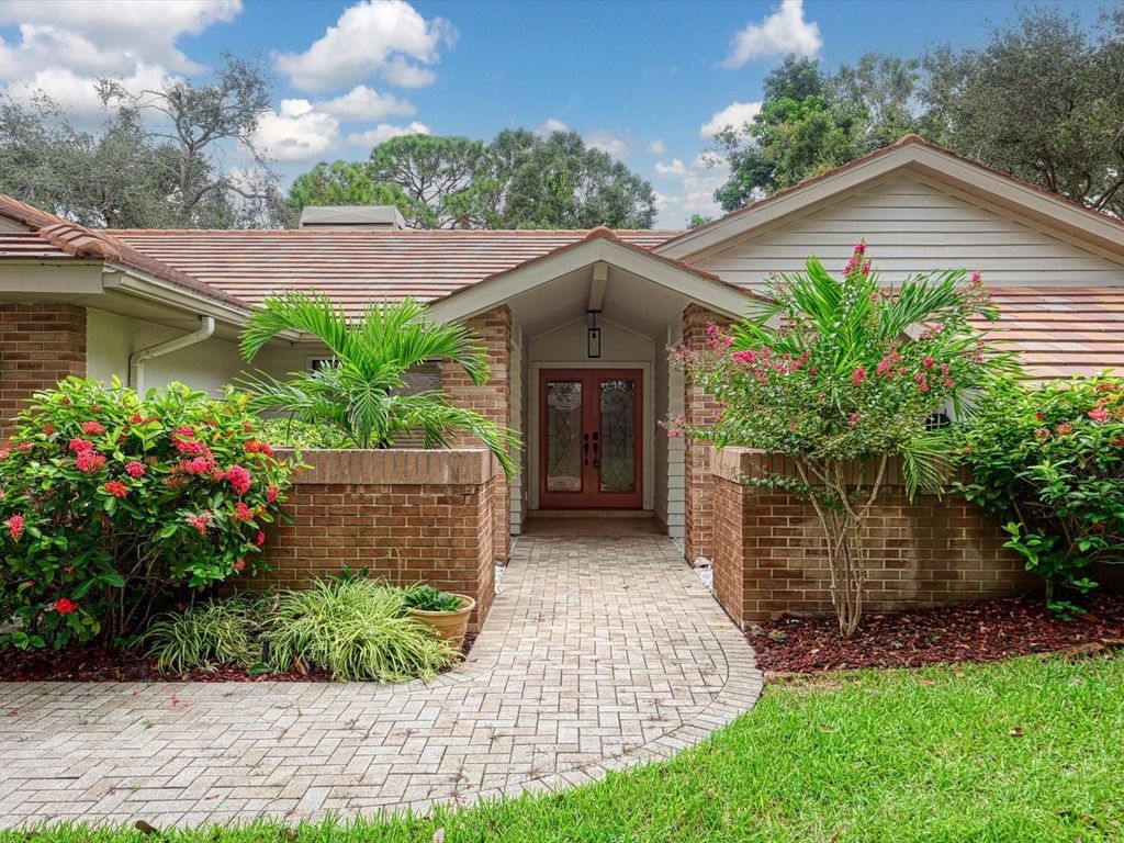 Photo of 1612 Pine Harrier Circle, Sarasota, FL 34231 (MLS # A4663653)