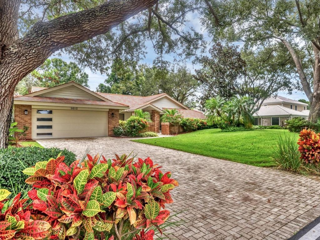Photo of 1612 Pine Harrier Circle, Sarasota, FL 34231 (MLS # A4663653)